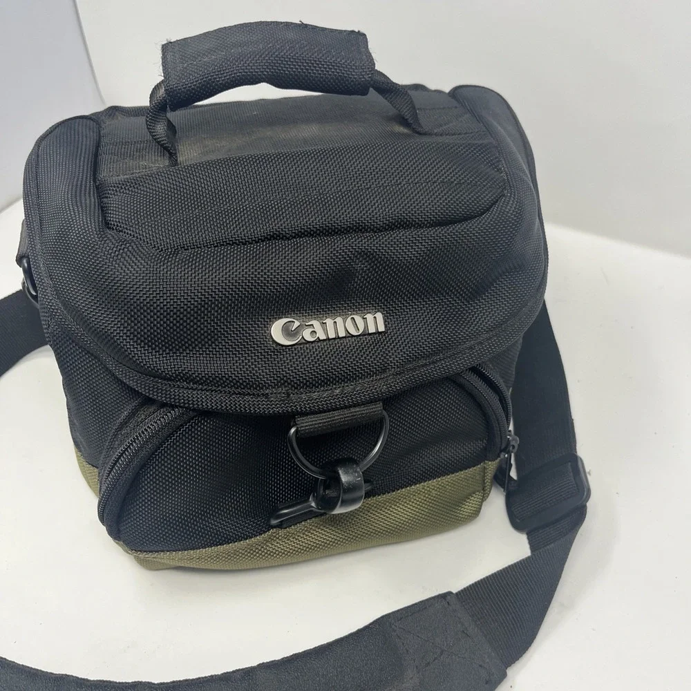 Canon PowerShot SX10 IS 10.0MP Digital Camera With Bag -Black Tested